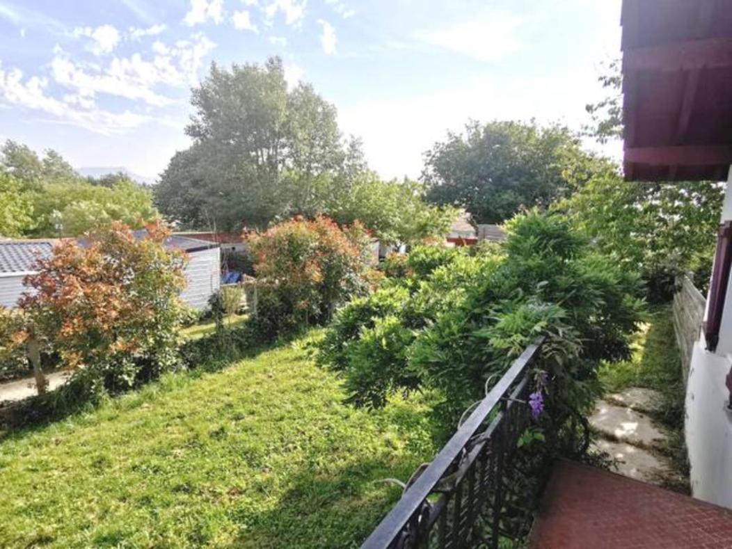 Appartement 3 Chambres, Calme, Vue Sur Montagne, Proche De La Plage Et Du Centre Du Village 비다르 외부 사진